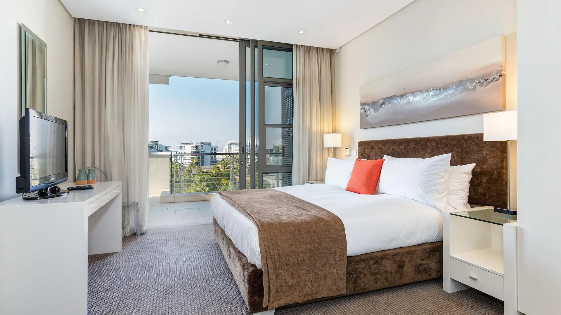Lawhill Luxury Apartments Cape Town