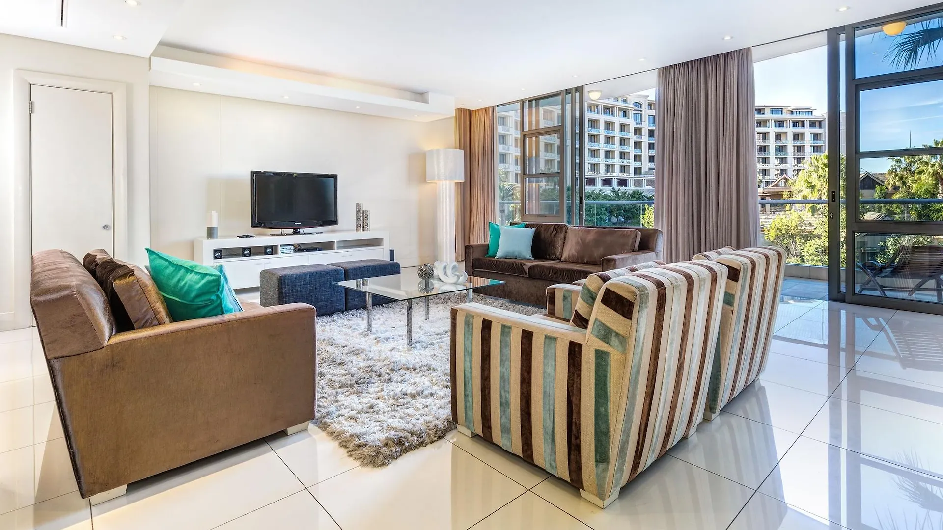 Lawhill Luxury Apartments Cape Town