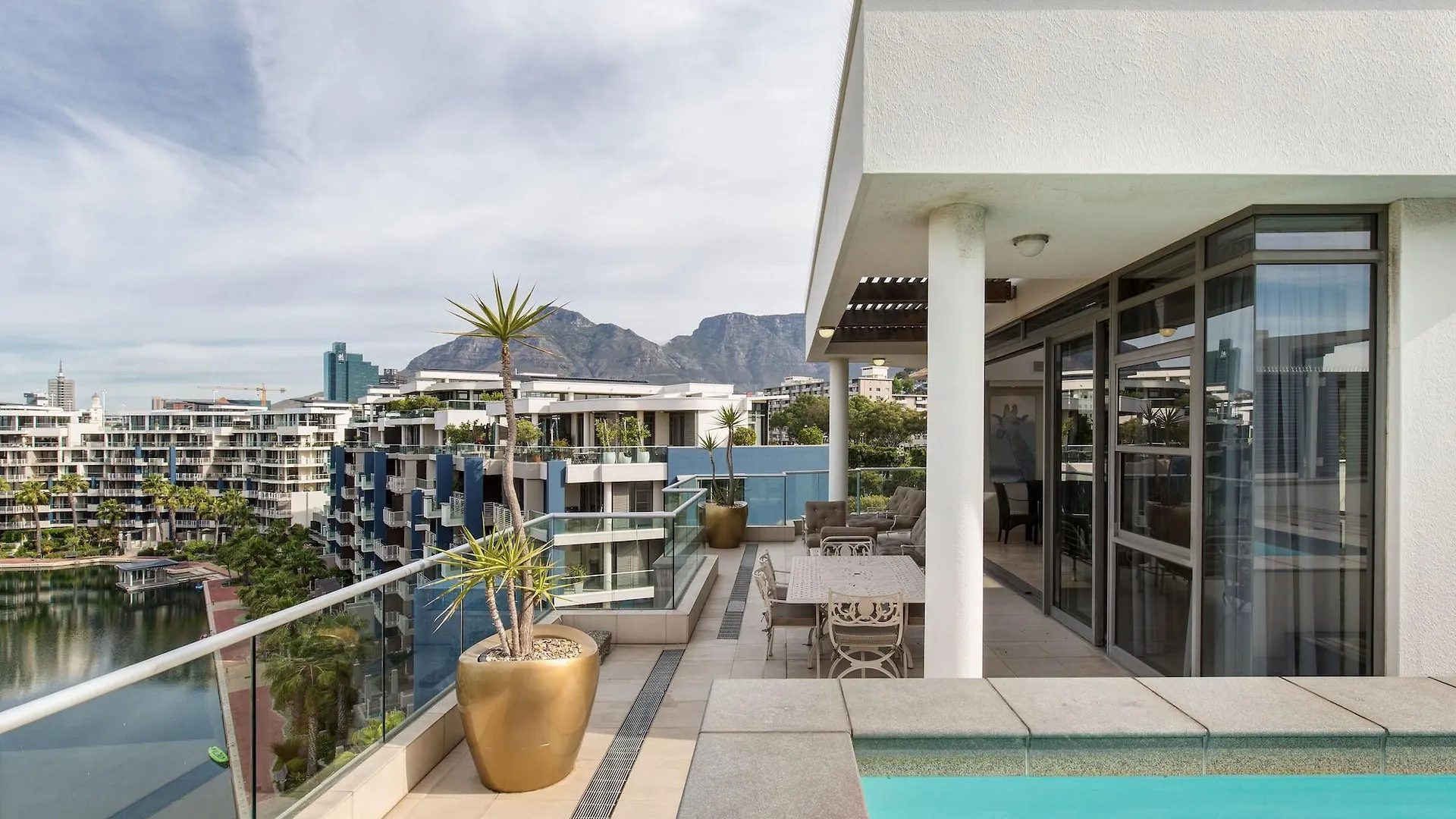 Lawhill Luxury Apartments Cape Town 0*,