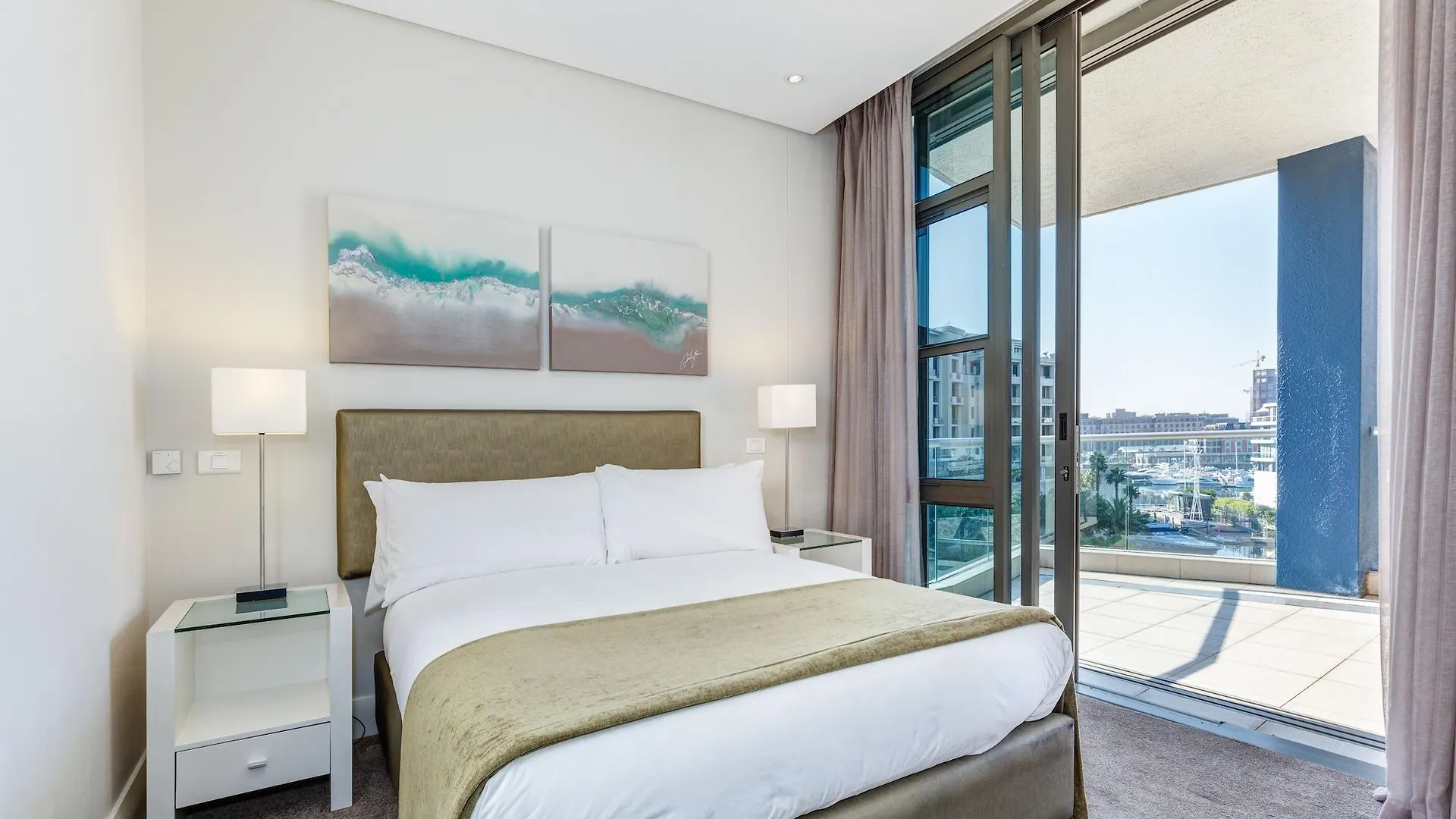 Lawhill Luxury Apartments Cape Town