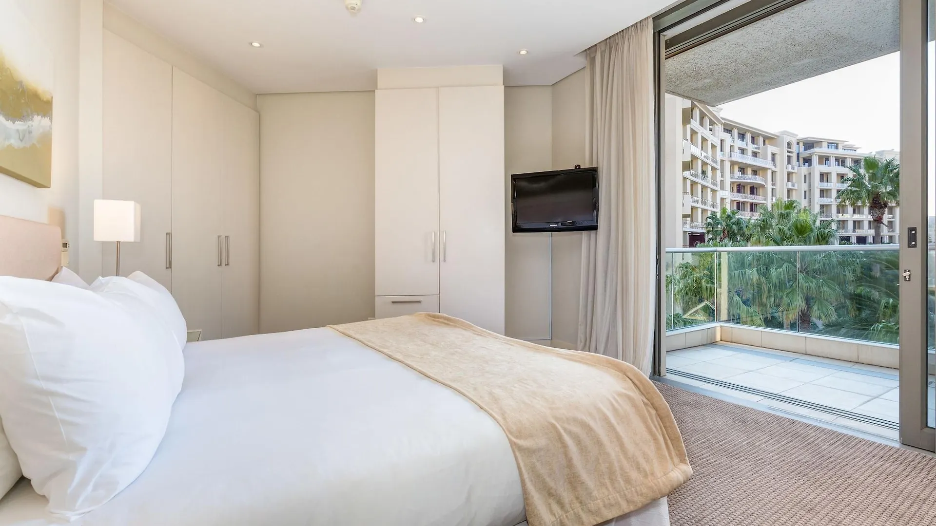 Lawhill Luxury Apartments Cape Town